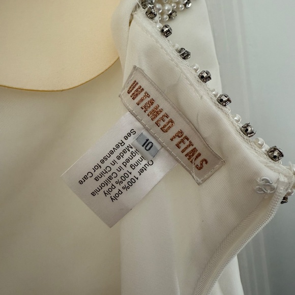 Untamed Petals Harlow Mini Dress - Picture 5 of 7